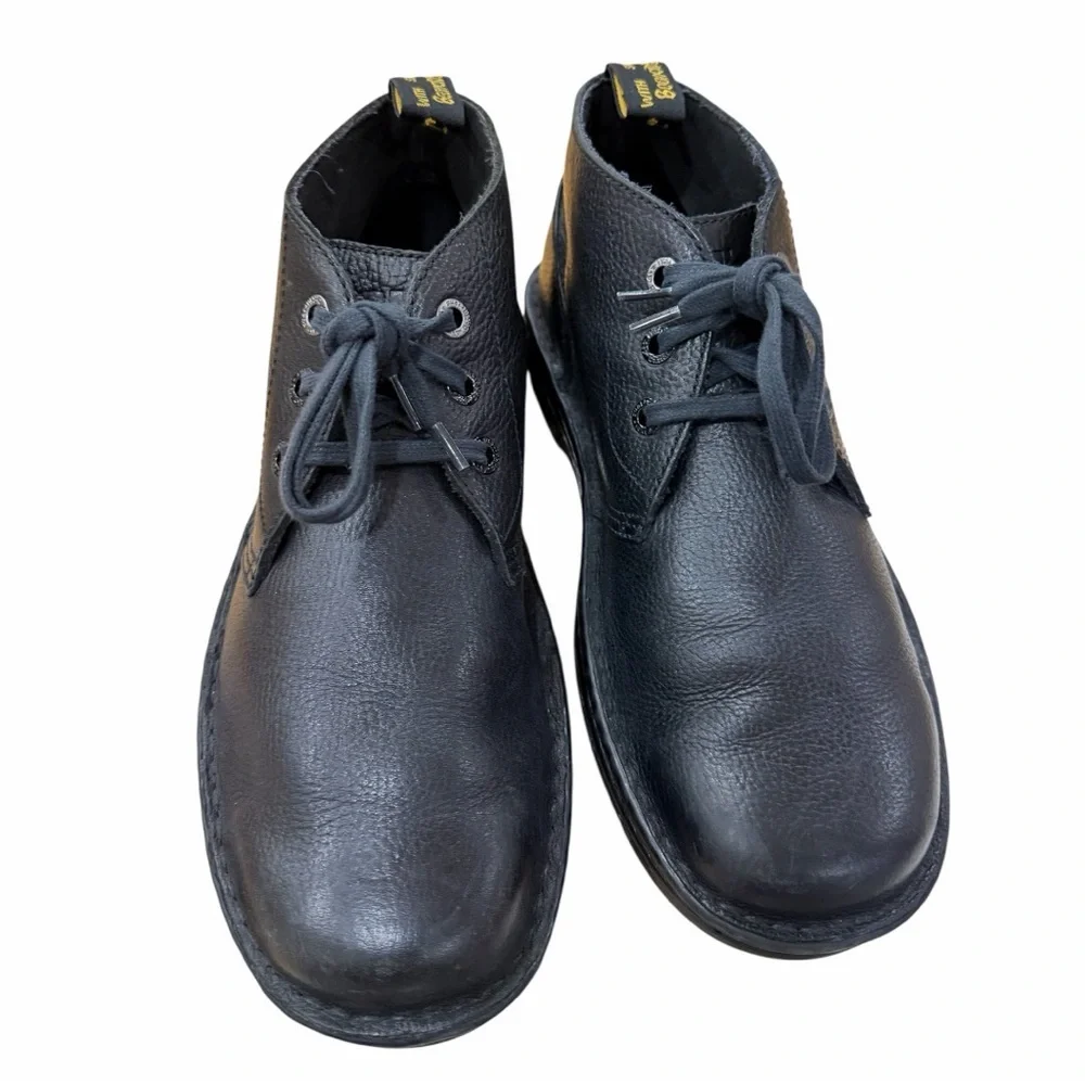 Dr. Martens Sussex Black Bear Track Leather Chukka Boots Size 11